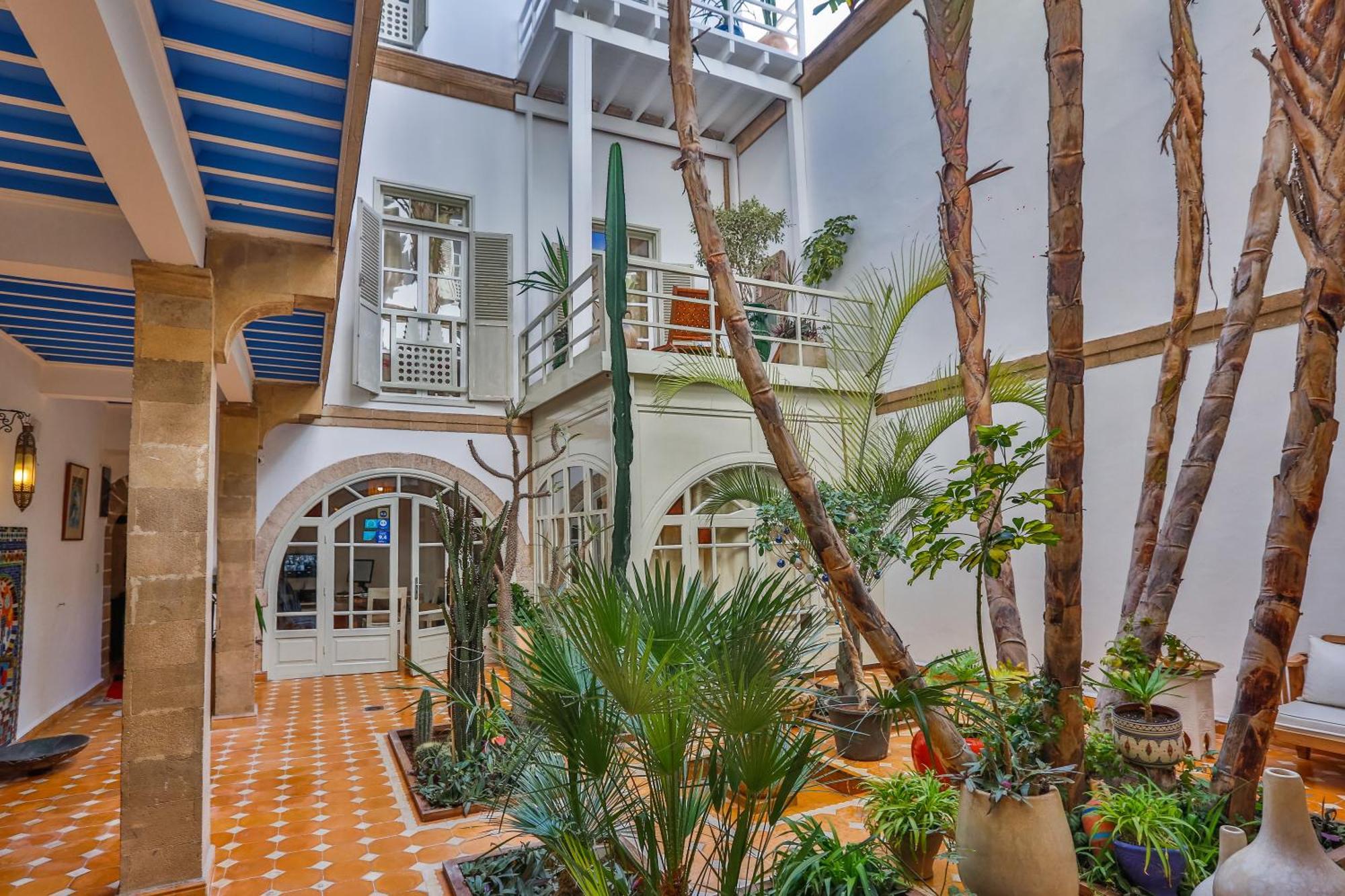 Riad Chems Bleu